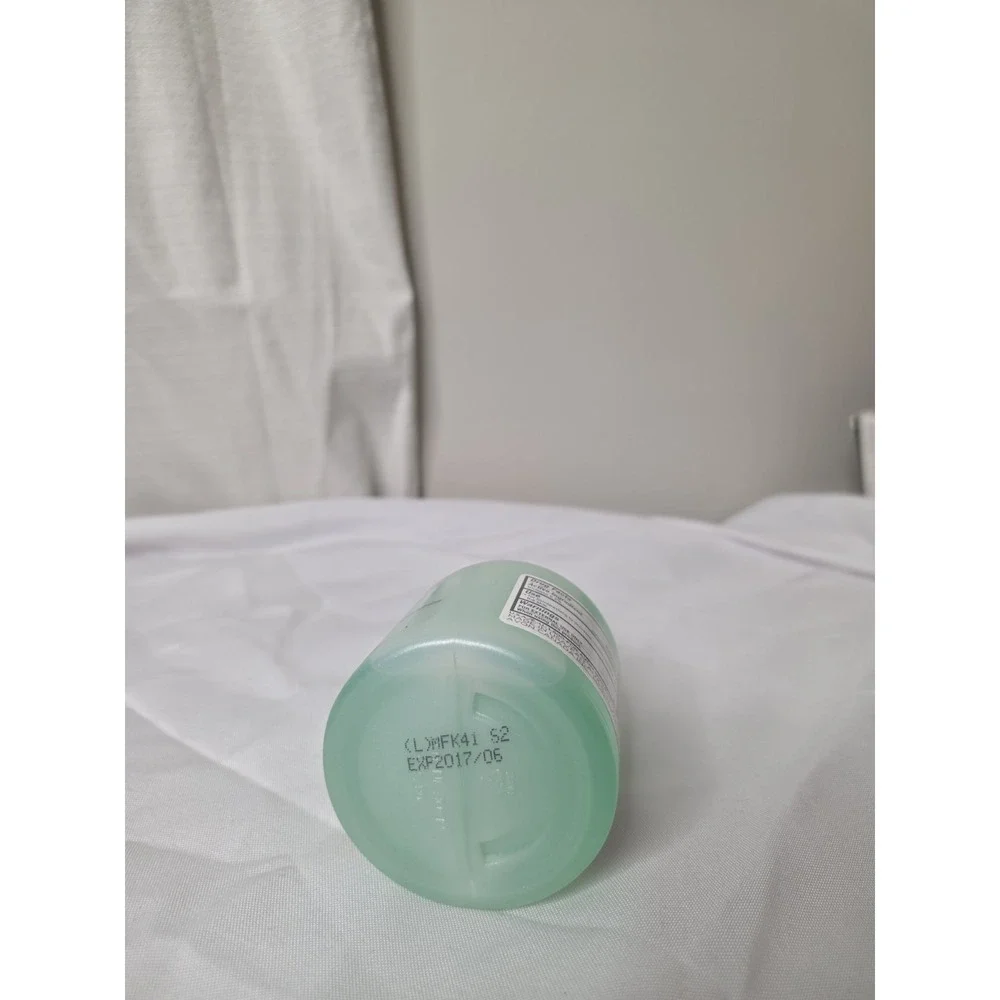 AVON NATURALS CUCUMBER & MELON HAND SOAP 8.4 FL OZ NEW SEALED